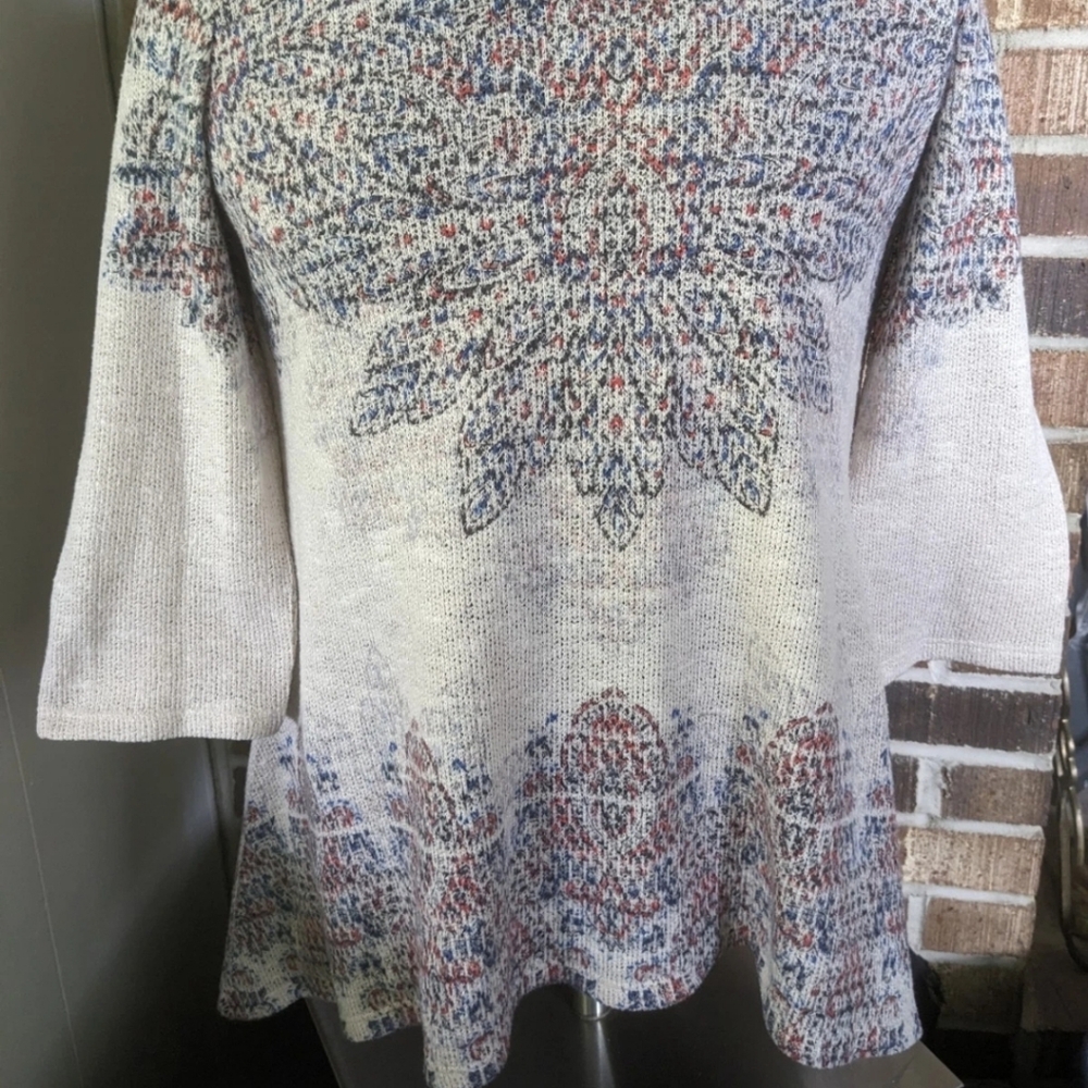 Boho Handkerchief Hem Lightweight Festival  Flowy Flattering Sweater Size M
